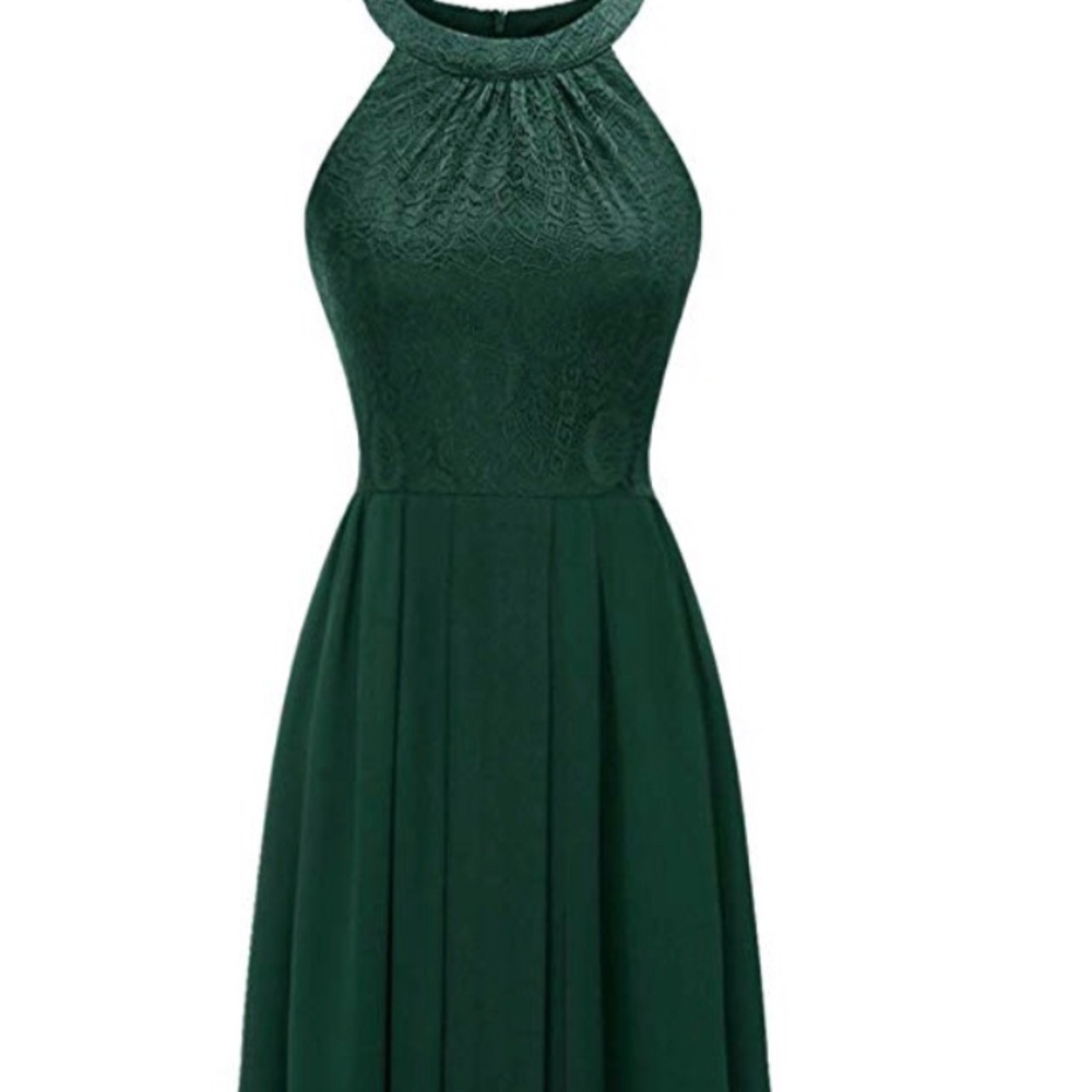 Woman’s halter long bridesmaid dress green